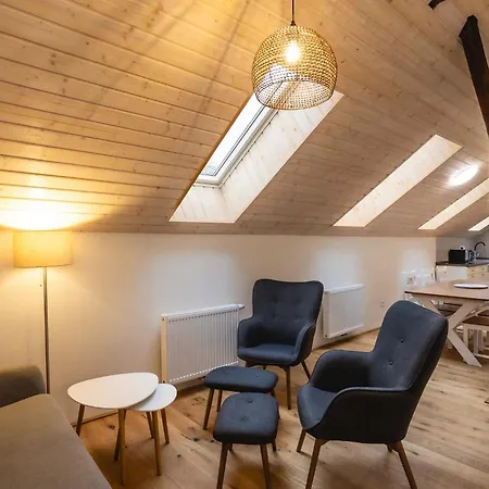 Chlum 5 Apartamento